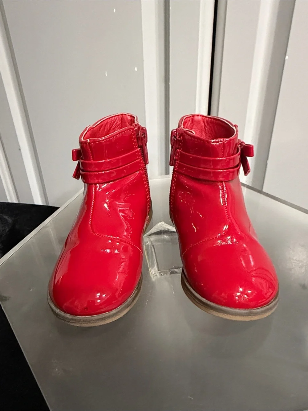Gymboree Kids Red Faux Patent Leather Ankle Boots Bow Accent Sz 6